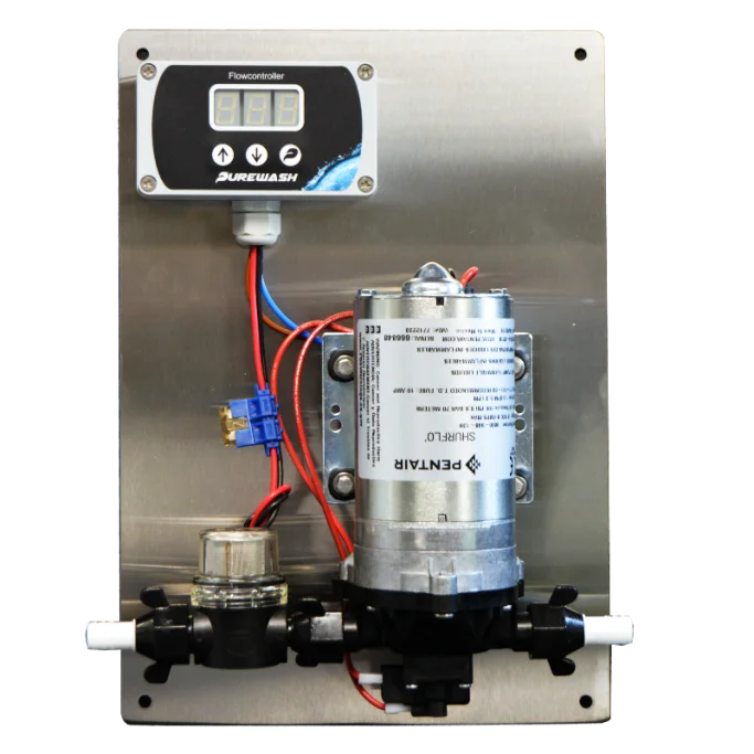 Purewash Streamboard mit digitalem Controller und Shurflo 100psi Pumpe