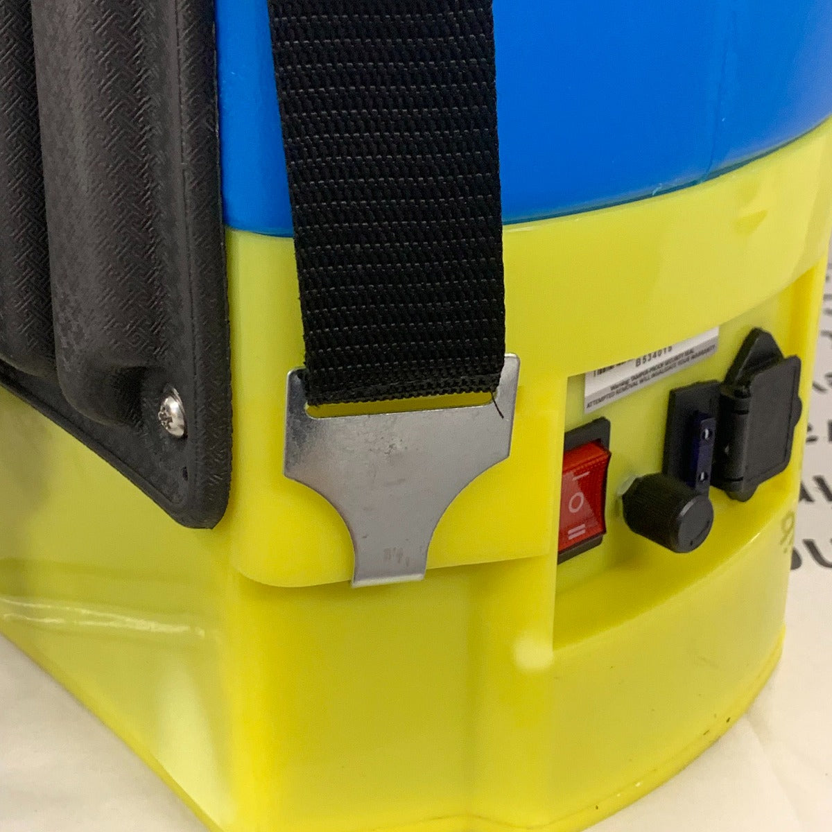 GPS 22 Liter Akku Rückenspritze Pumpe und Batterie
