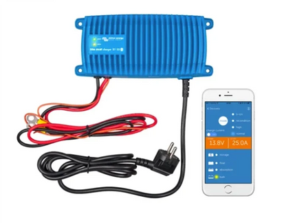 BlueSmart-Ladegerät 12V/17A IP67 mit Bluetooth-App-Steuerung